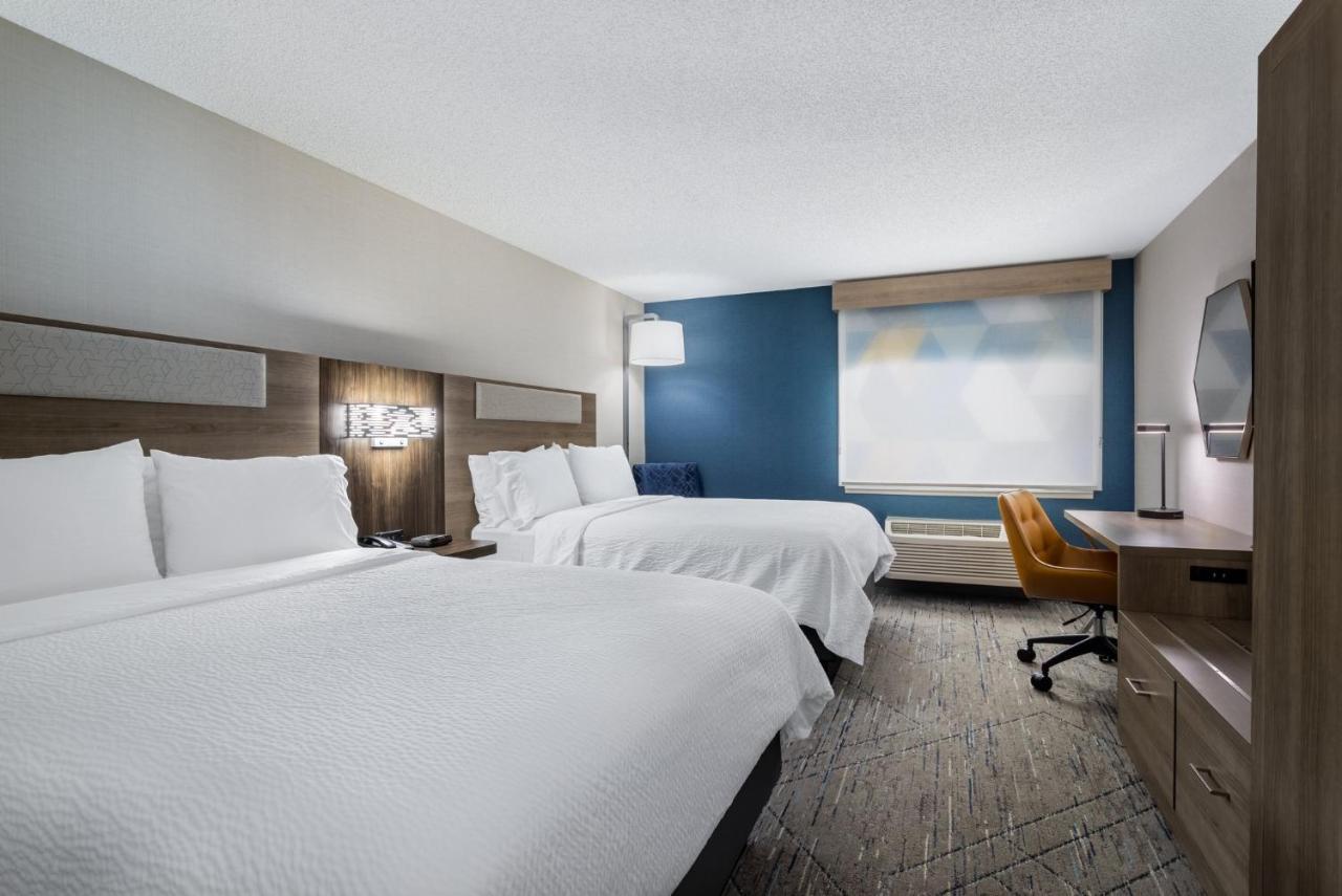 Express & Suites-st. Paul By Ihg Hotel