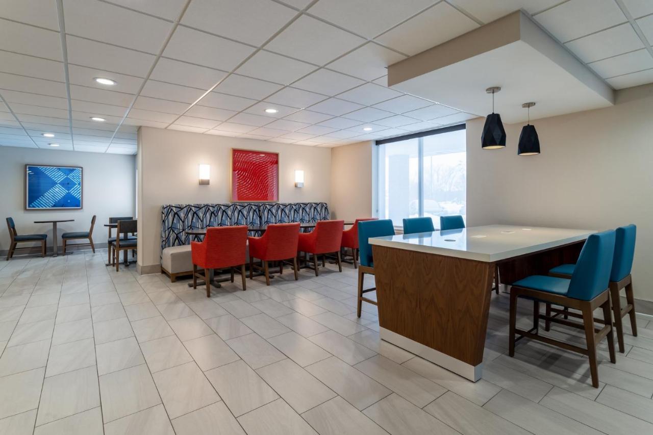 Express & Suites-st. Paul By Ihg 2* Vadnais Heights