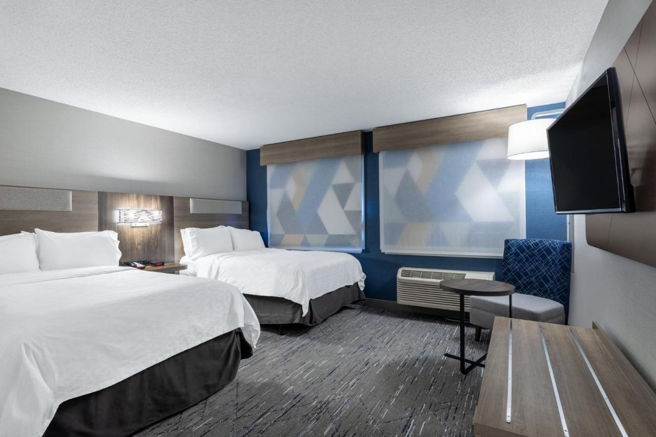 Express & Suites-st. Paul By Ihg Vadnais Heights