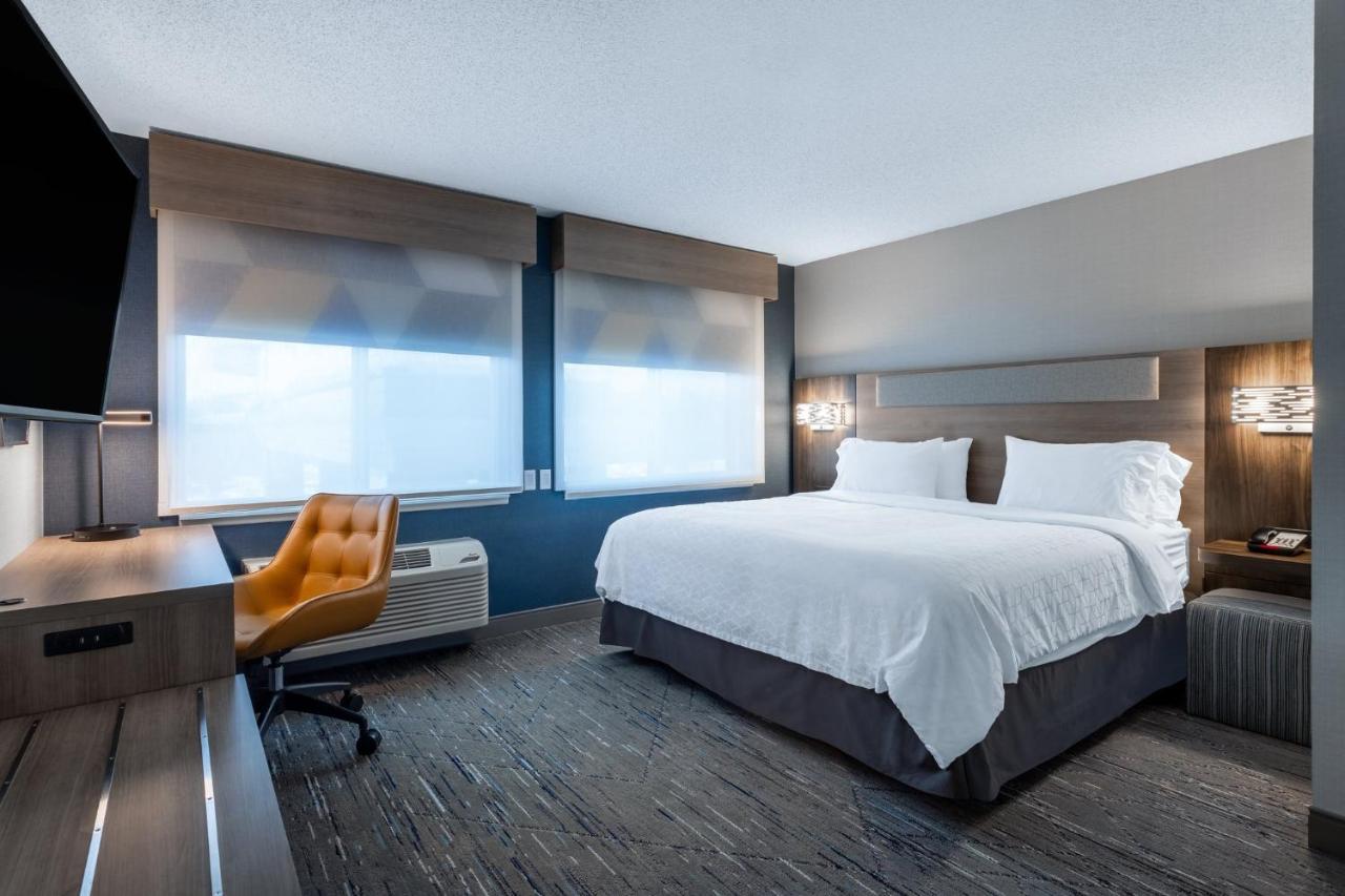 Express & Suites-st. Paul By Ihg Hotel Vadnais Heights