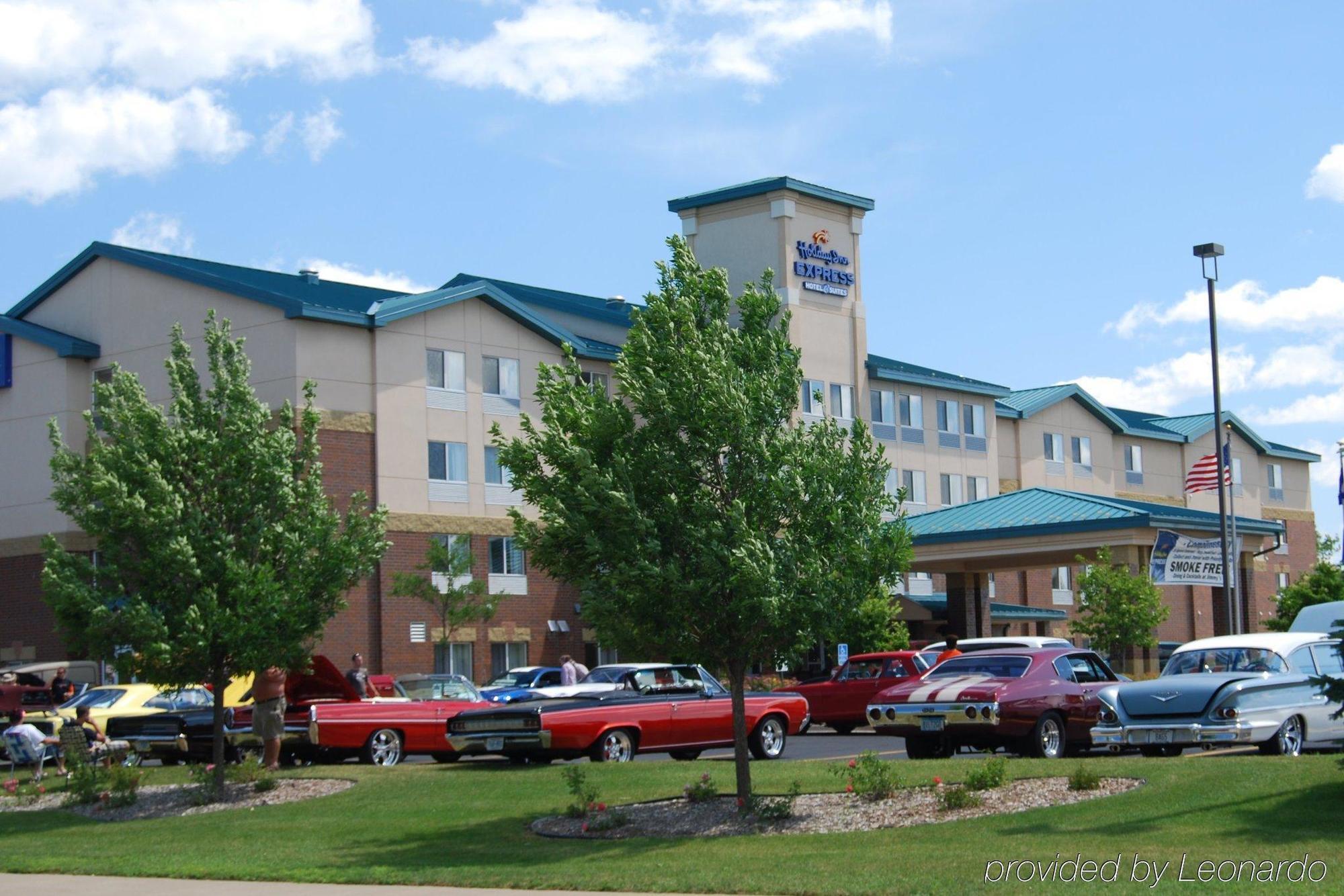 Express & Suites-st. Paul By Ihg 2*