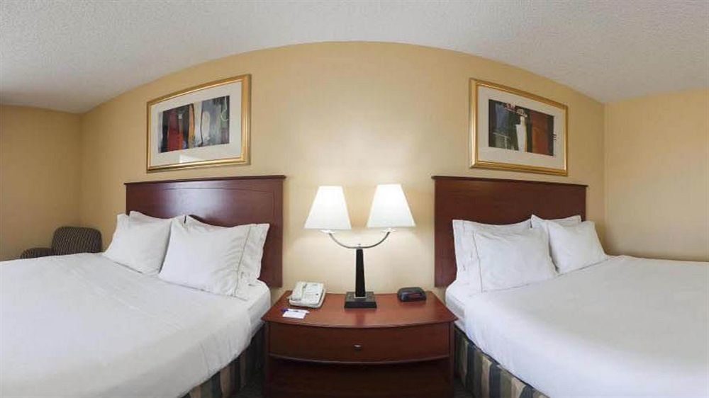 Express & Suites-st. Paul By Ihg 2* Vadnais Heights